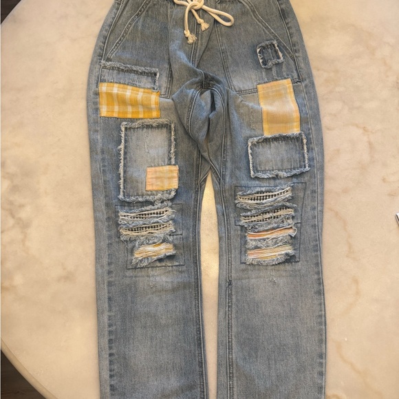 easel Denim - Easel Light Blue Jeans with Yellow Accents